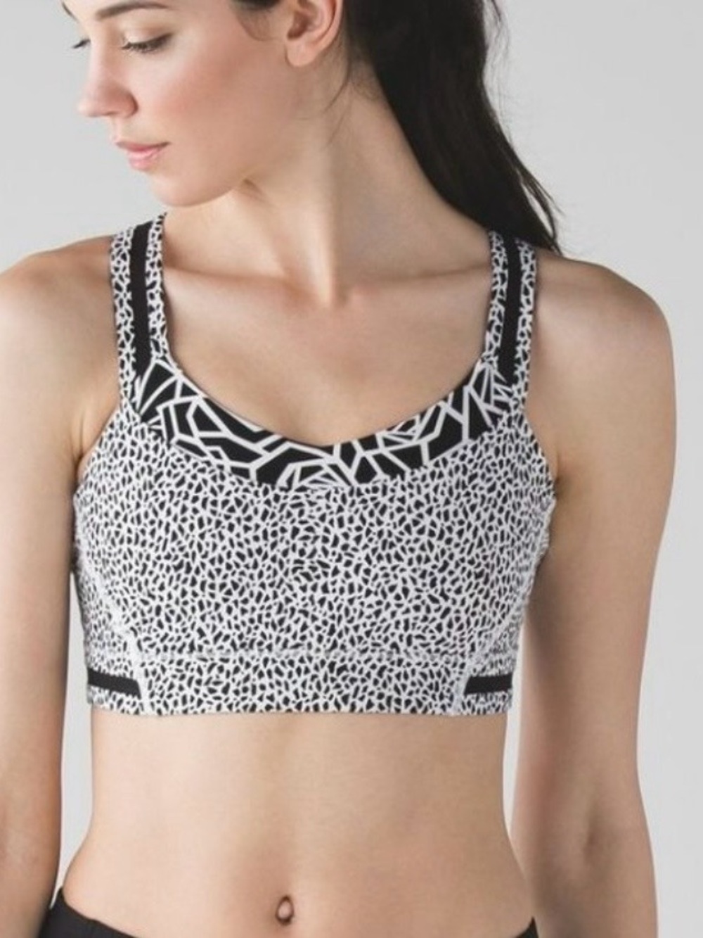Lululemon Rack Pack Bra Miss Mosaic White/Posey Black White. Size 10